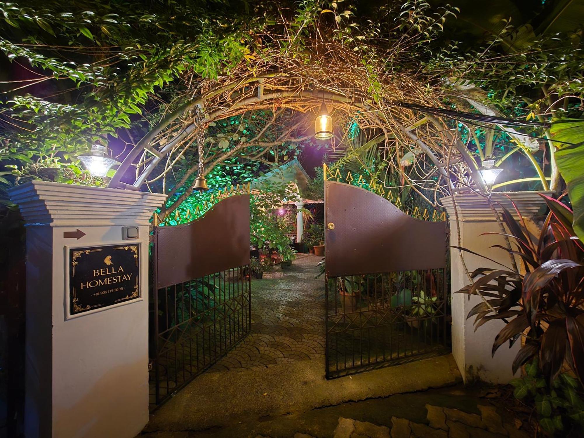 Bella Homestay Kerala Alappuzha Eksteriør billede